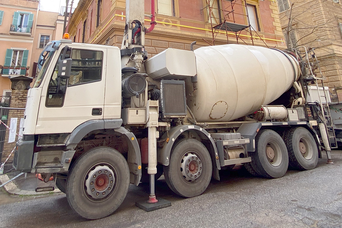 Cassazione: interruzioni e tempi di guida e riposo